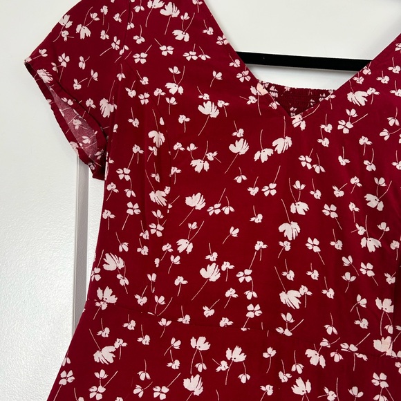 Old Navy Red Printed Sundress - Picture 3 of 3